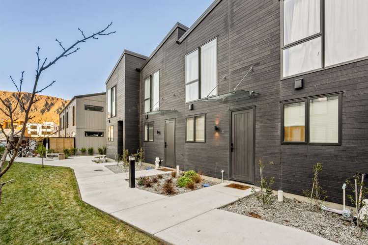 22/159 Arthurs Point Road_5