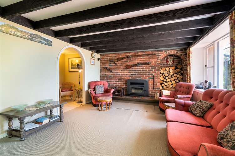 190 Blueskin Road Careys Bay_16