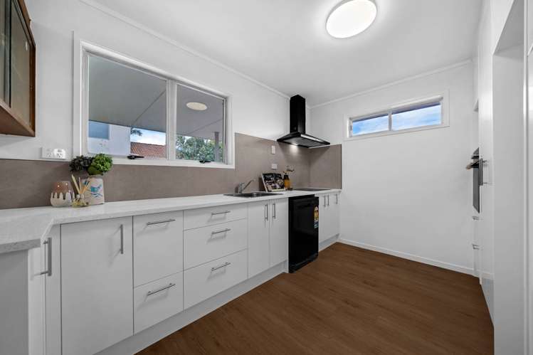 2/90 East Tamaki Road Papatoetoe_8