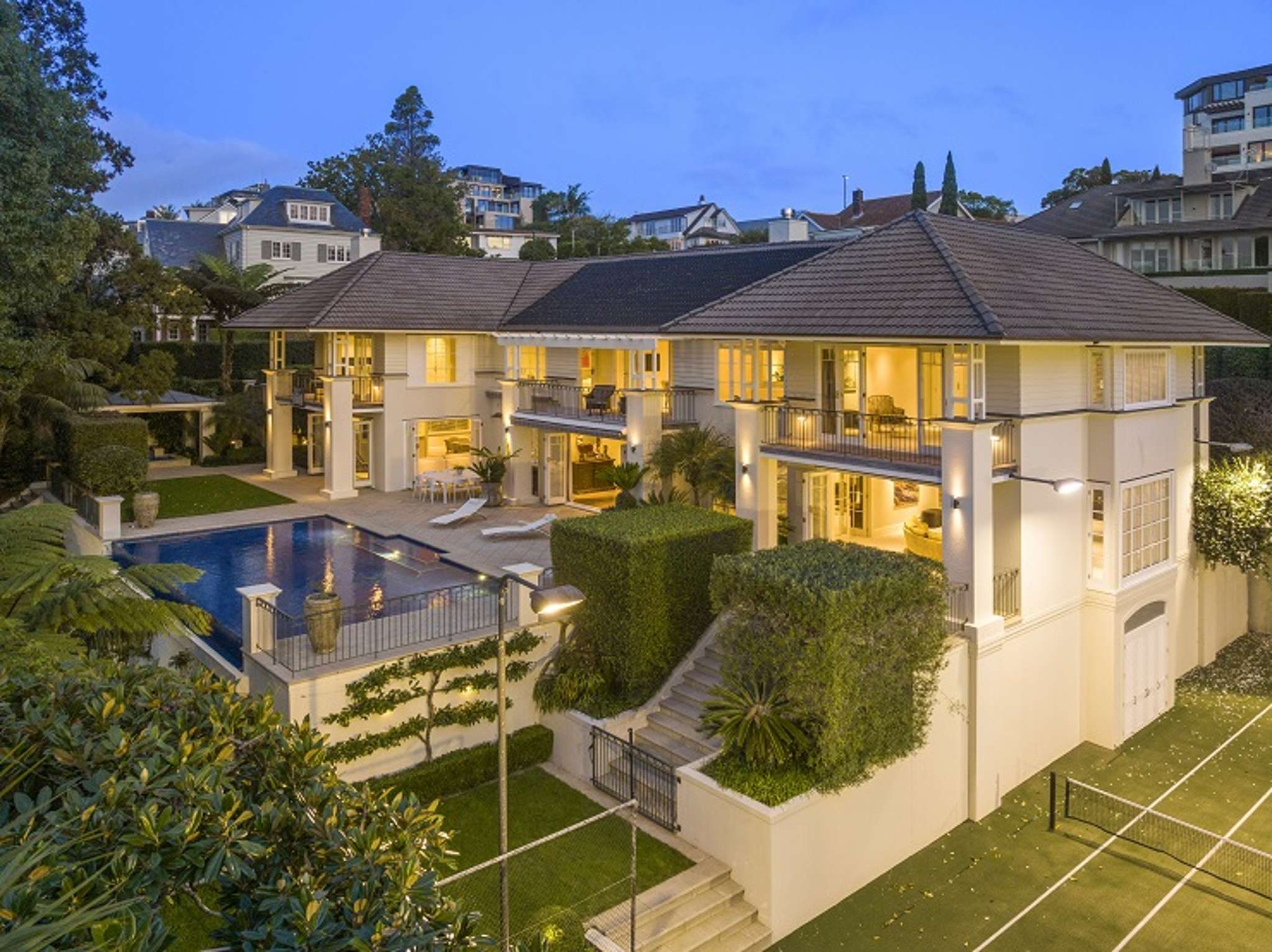 Mansion next door to Remuera’s most expensive home for sale