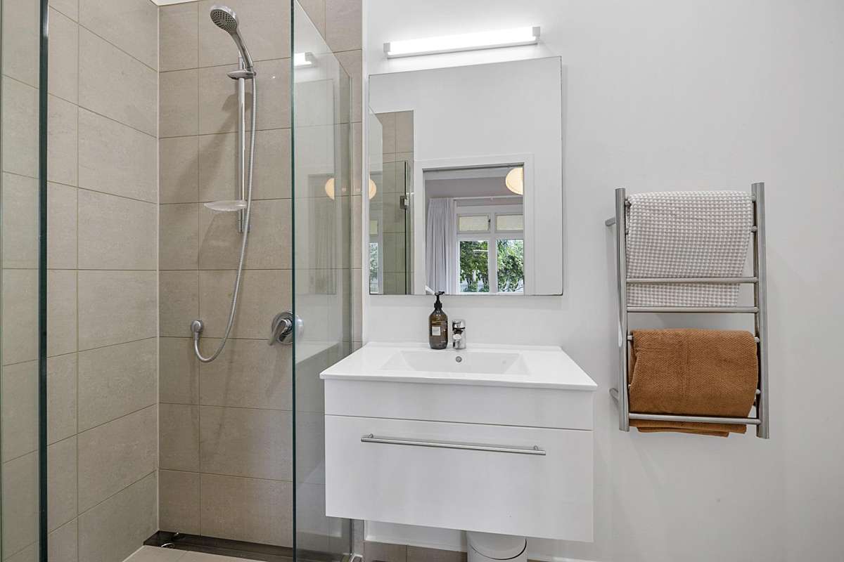 66 Paynters Avenue_5