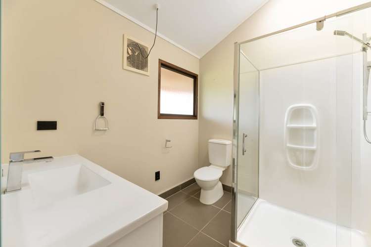 10 Taha Road Waimauku_21