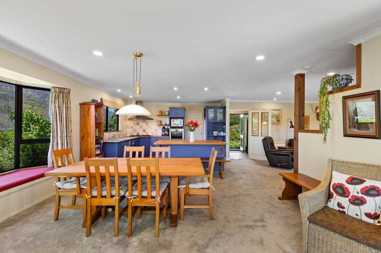 2 Bramshill Drive Lower Shotover_15