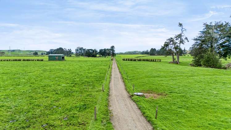 401 Bird Road Stratford_4