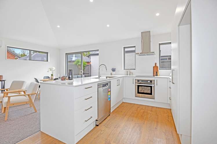 2/129 Hoon Hay Road_3