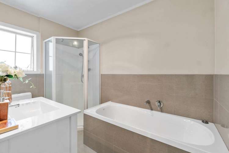 139 Golf Road Titirangi_20