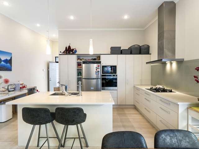 65 Costa Viva Crescent Karaka_3