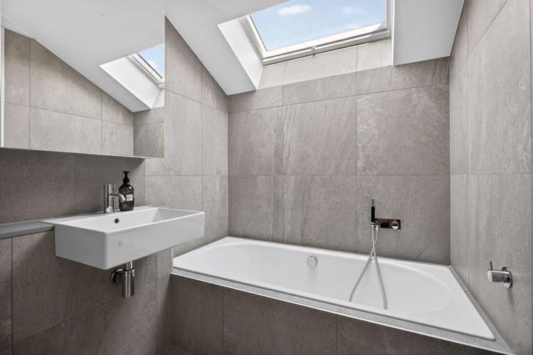 61B Eely Point Road Wanaka_14