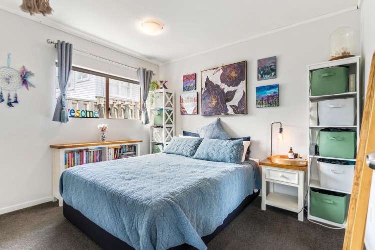 2/74 La Trobe Street Pakuranga Heights_12