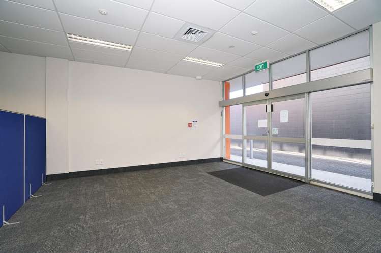 Ground Floor/650 Te Rapa Road Te Rapa_8