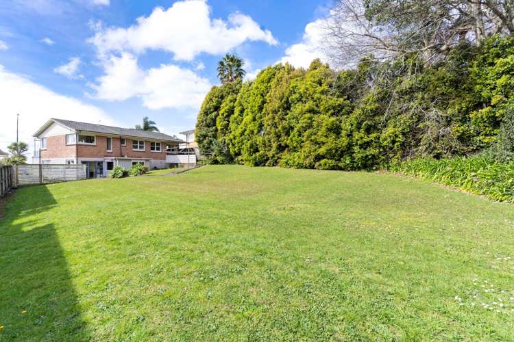 105 Macleans Road Bucklands Beach_17