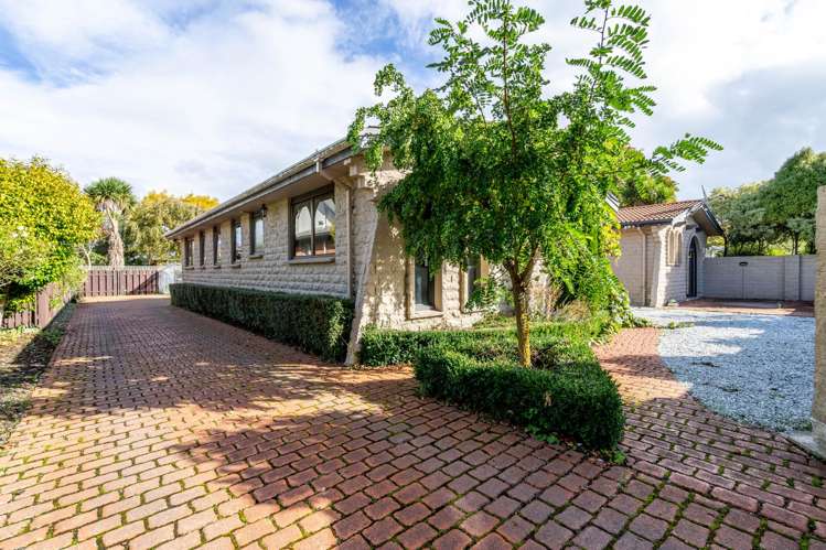 69 Duke Street Gladstone_16