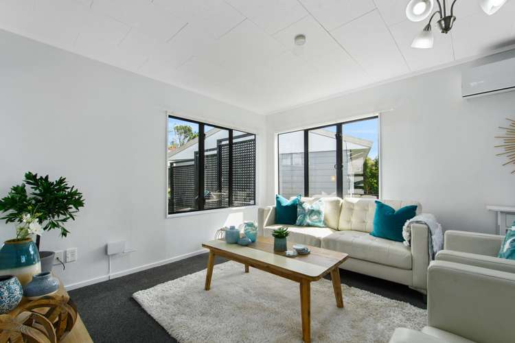 39 Meadowvale Rise Titirangi_7