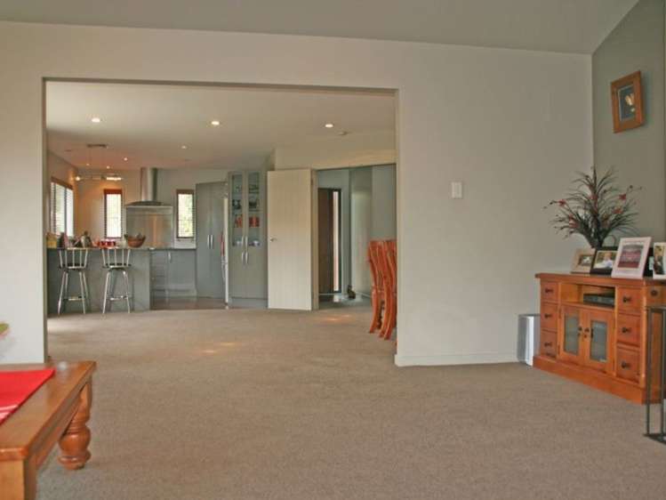 16 Constitution Avenue Milton_5