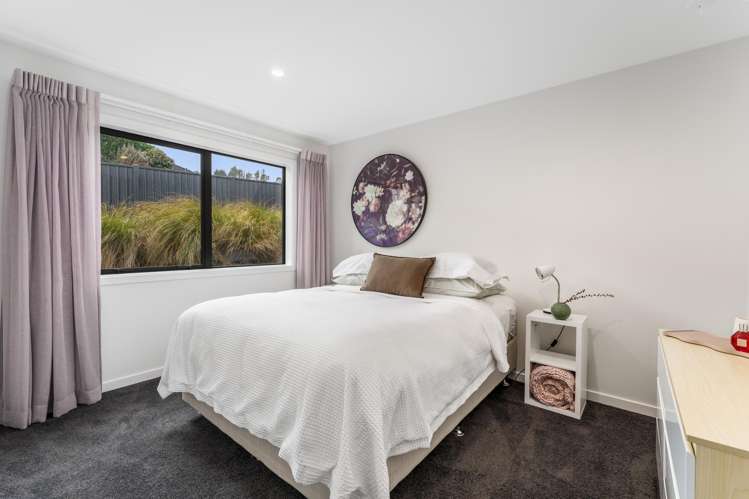 53 Heathfield Drive Mosgiel_25