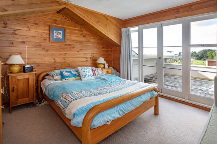 215 Beverley Terrace Whangamata_9