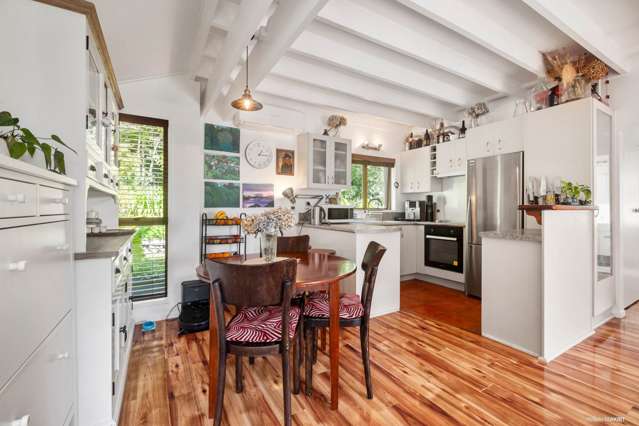 2/1 Mulberry Place Glenfield_4
