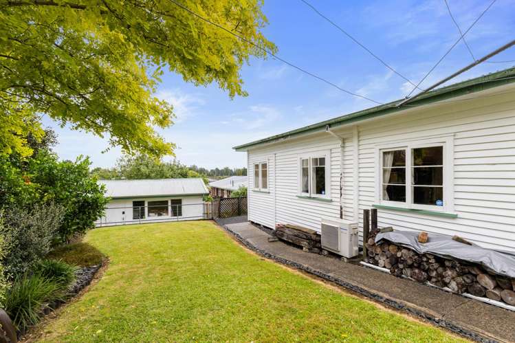 24 Sutton Crescent Hillcrest_16