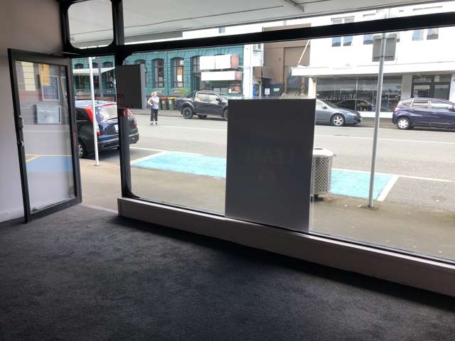 Shop/7/53 Egmont Street New Plymouth_1