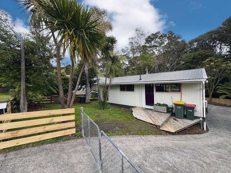 7 Willowbrook Place Titirangi_2