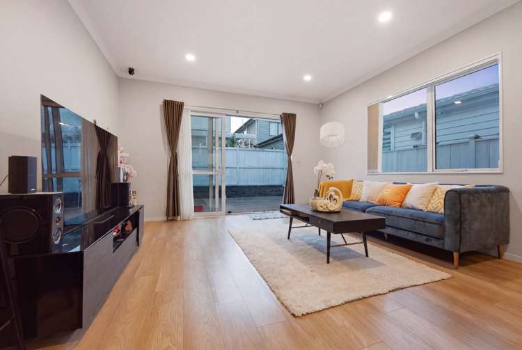 6 Puruatanga Drive Flat Bush_7