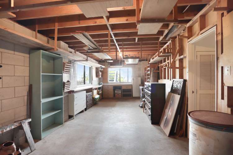 42 Rewarewa Road Te Atatu Peninsula_31