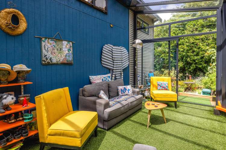 8 Beresford Avenue Surfdale_2