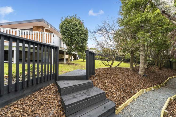 14 Rhinevale Close Henderson_39