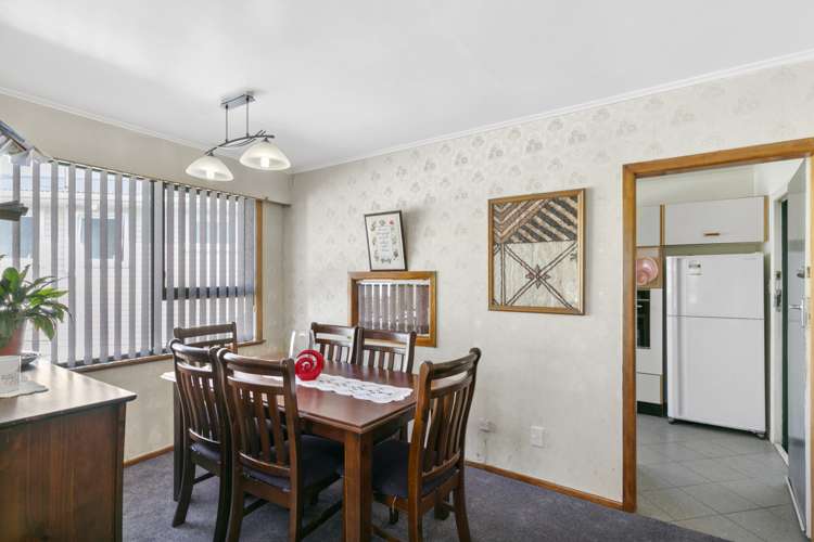 22 Cotswold Crescent Newlands_7