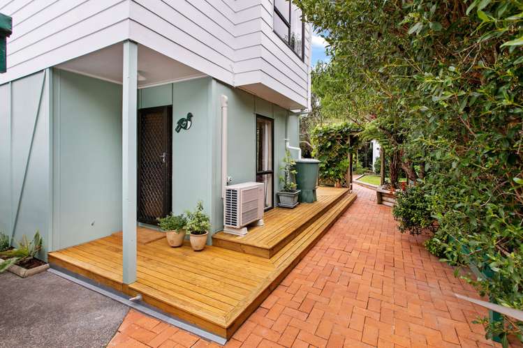 3/17 Gazelle Avenue Beach Haven_13