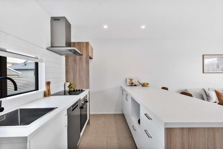 3/37 Grafton Street Waltham_3