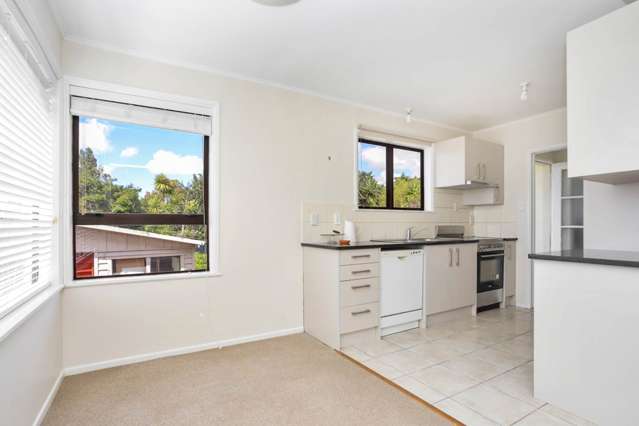 5 Manapouri Place Pakuranga Heights_1