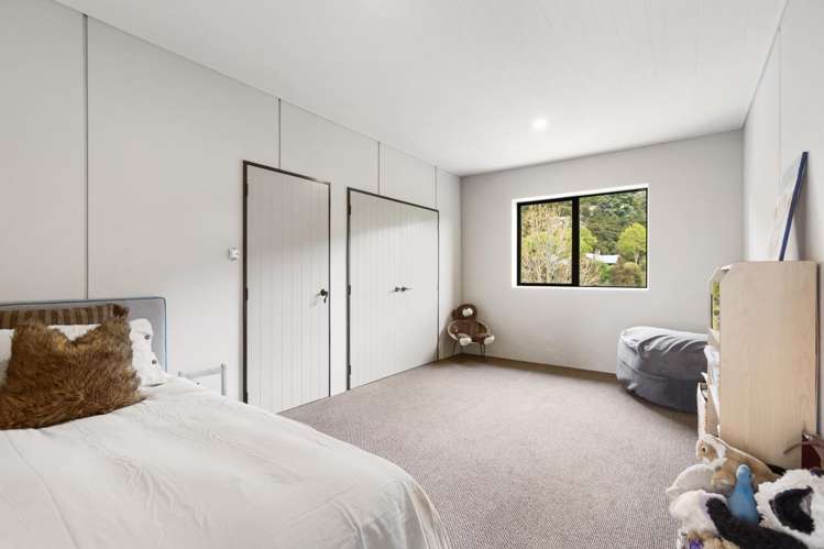 32 Rockhaven Albert Town_10