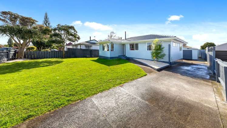 17 Gibbons Road Manurewa_1