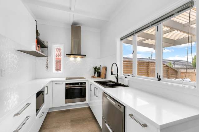 116 Carrington Road Mount Albert_2