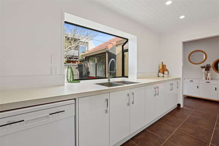 97a Rocking Horse Road Southshore_29