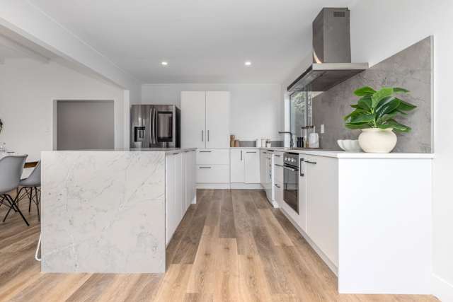 92 Michael Road Paraparaumu_4