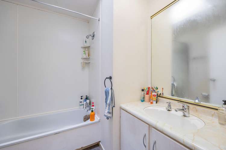 2/8 Rutland Road Mount Wellington_8