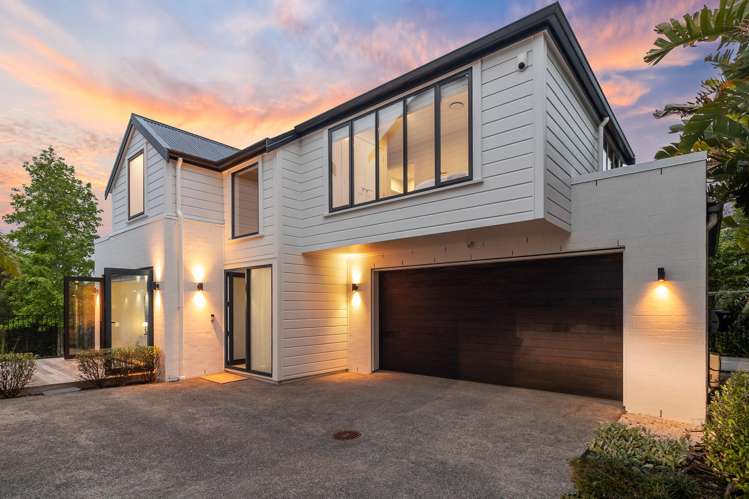 21c Newell Street Point Chevalier_0