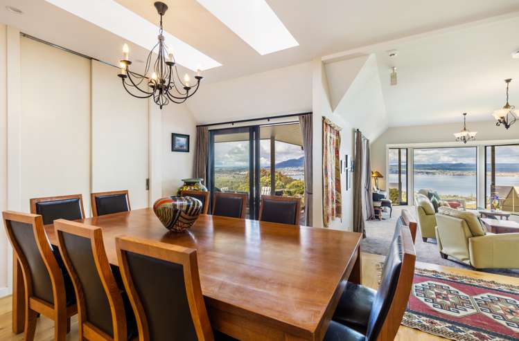 60 Te Moenga Park Acacia Bay_14