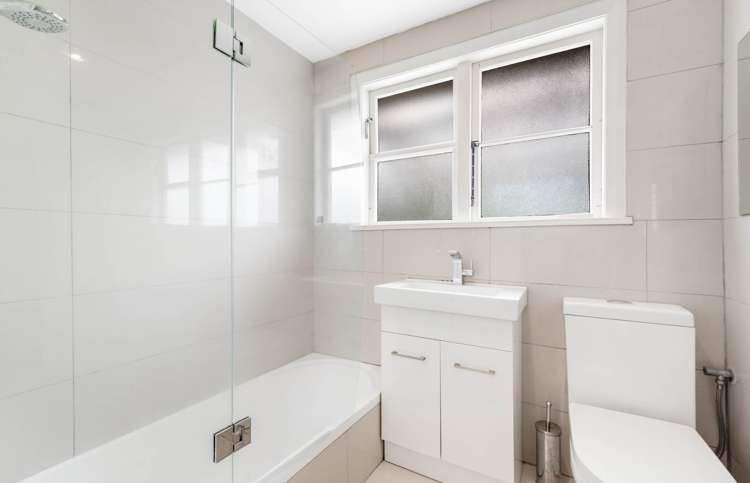 243 & 245 Great North Road Henderson_6