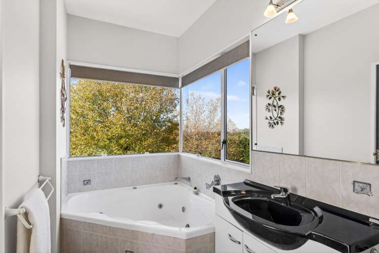 22 Breckenridge Lane Puketapu_10