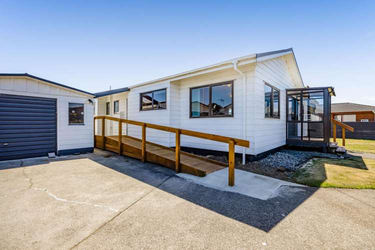 11 Heather Lea Hawera_20