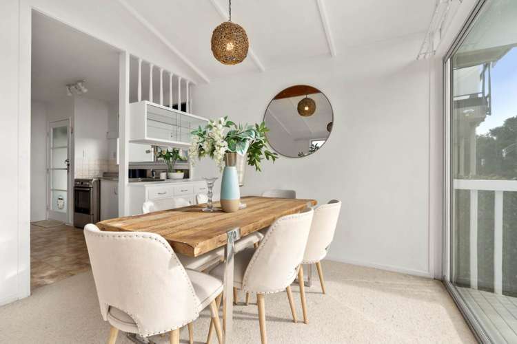 24 Woodcote Drive Glenfield_8