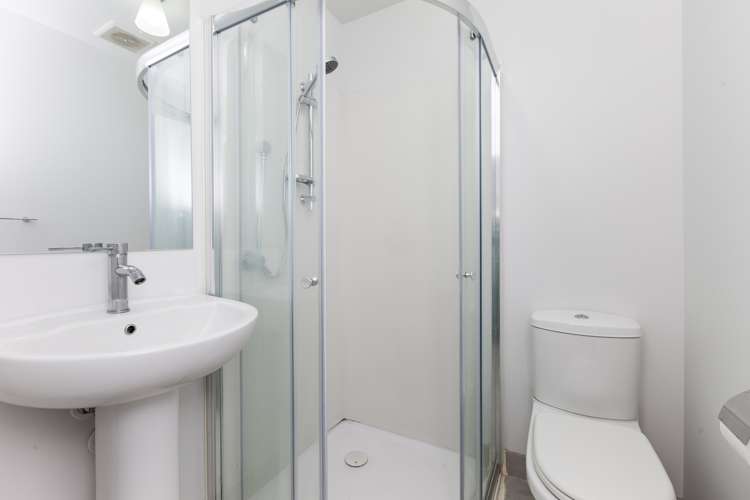 105/10 Flower Street Eden Terrace_7