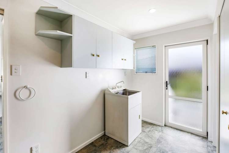 43 Aotea Crescent Gore_25