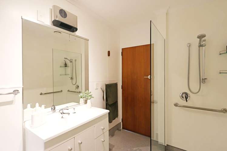 60 Waihopai Street Rosedale_23