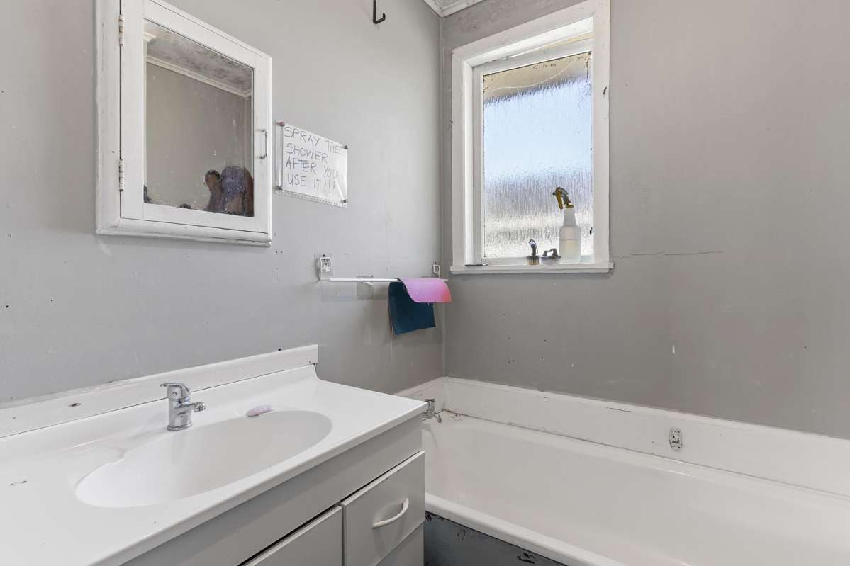 66 Clayton Avenue_2