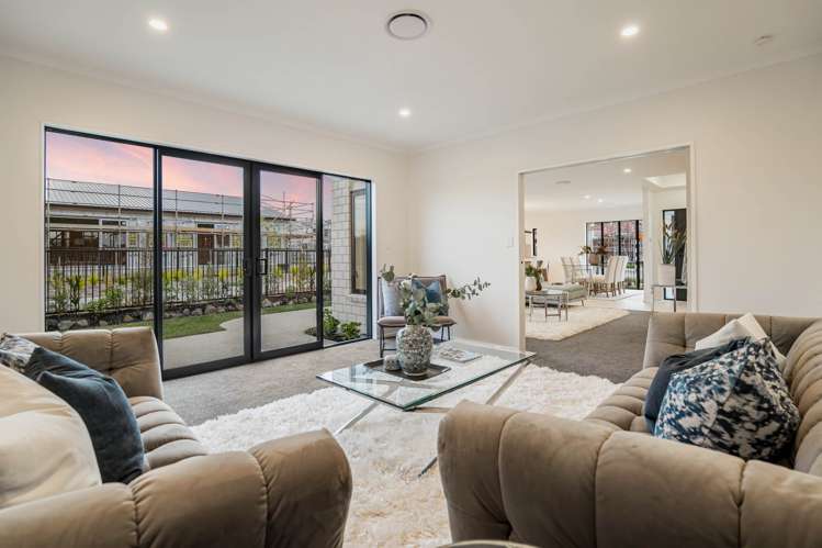 91 Parish Drive_4