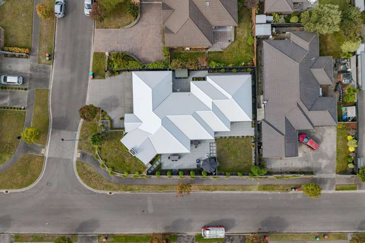 5 Reka Street Parklands_24